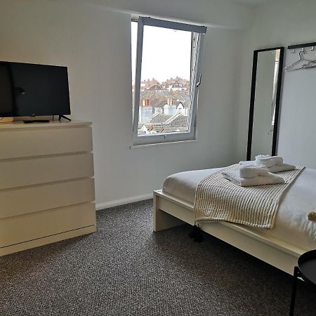 Appartement Eastcliff Escape Folkestone Extérieur photo